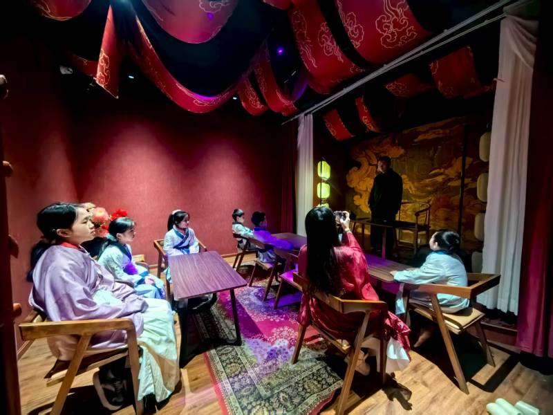 二连浩特市互动剧场策划